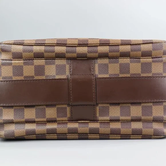 Louis Vuitton Naviglio Damier Ebene Canvas Messenger Bag - Picture 8 of 16